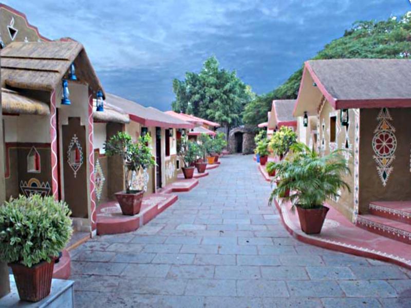 Chokhi Dhani Indore Buitenkant foto