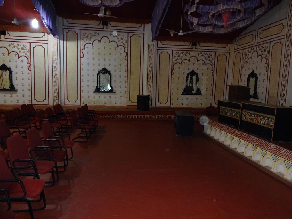 Chokhi Dhani Indore Buitenkant foto